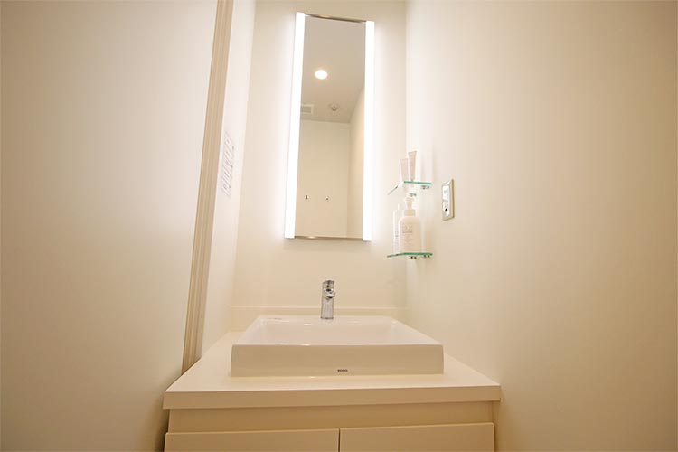 パウダールーム